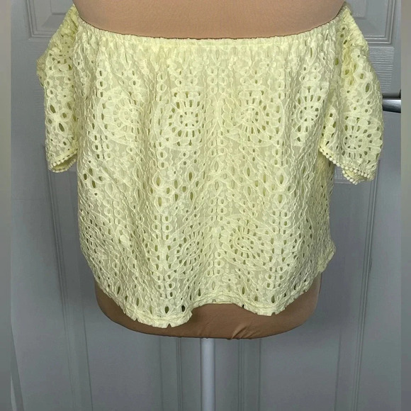 💛 Everly Yellow Eyelet Boxy Short Sleeve Crop Cotton Top Medium - Picture 10 of 12